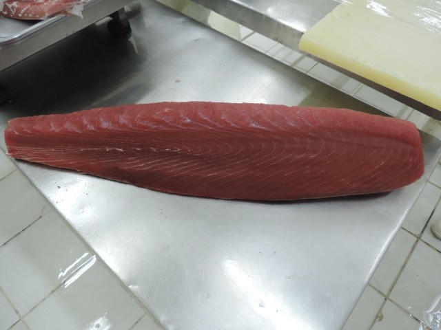 Yellow fin tuna fresh loin